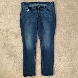 CLOSET CLEAN OUT Jeans